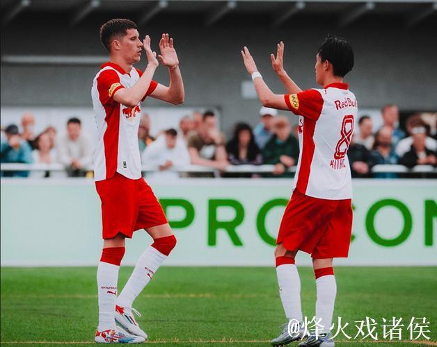 弗赖堡小胜萨尔茨堡红牛，林哈特绝杀