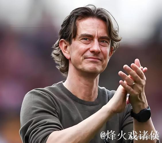 热刺惨遭0-3失利引发球迷不满，呼吁解雇主帅弗兰克，接任热门显现